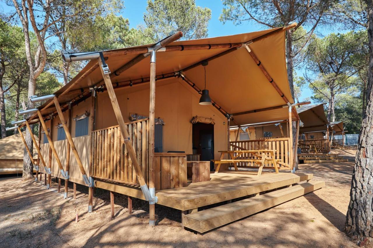 Superior Bungalow,1337931164:JPEG